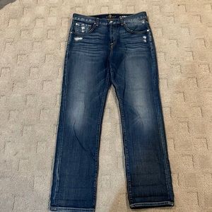 7 for all mankind boyfriend Jean size 31 worn once, whispered denim